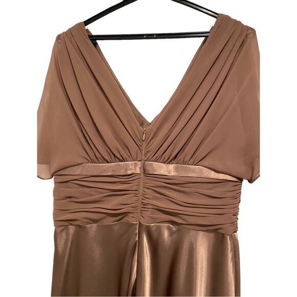 GOWN by Patra. Gorgeous shimmering sexy sophisticated comfortable dress 10
C - Picture 12 of 16